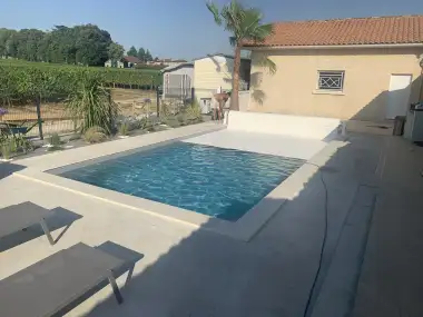Installation de volet de sécurité de piscine à Bordeaux